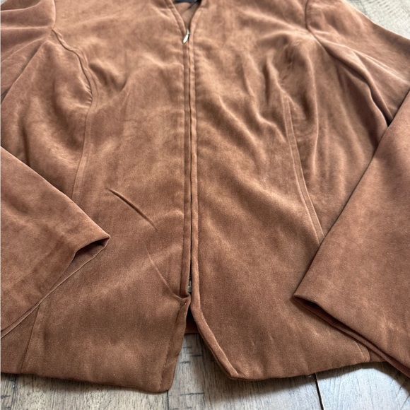 Requirements brown  Jacket - Picture 3 of 11